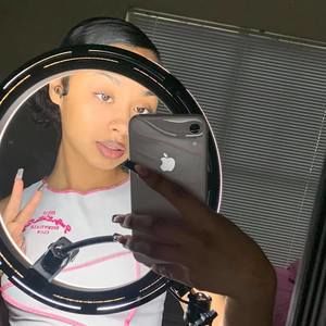 Meet your Posher, Starr